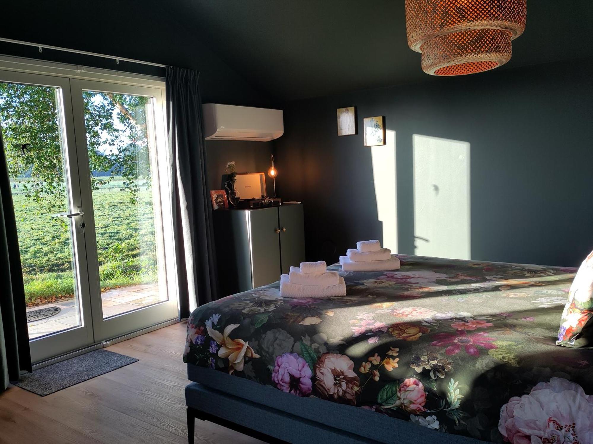 'T Voske Bed & Breakfast Zundert Dış mekan fotoğraf